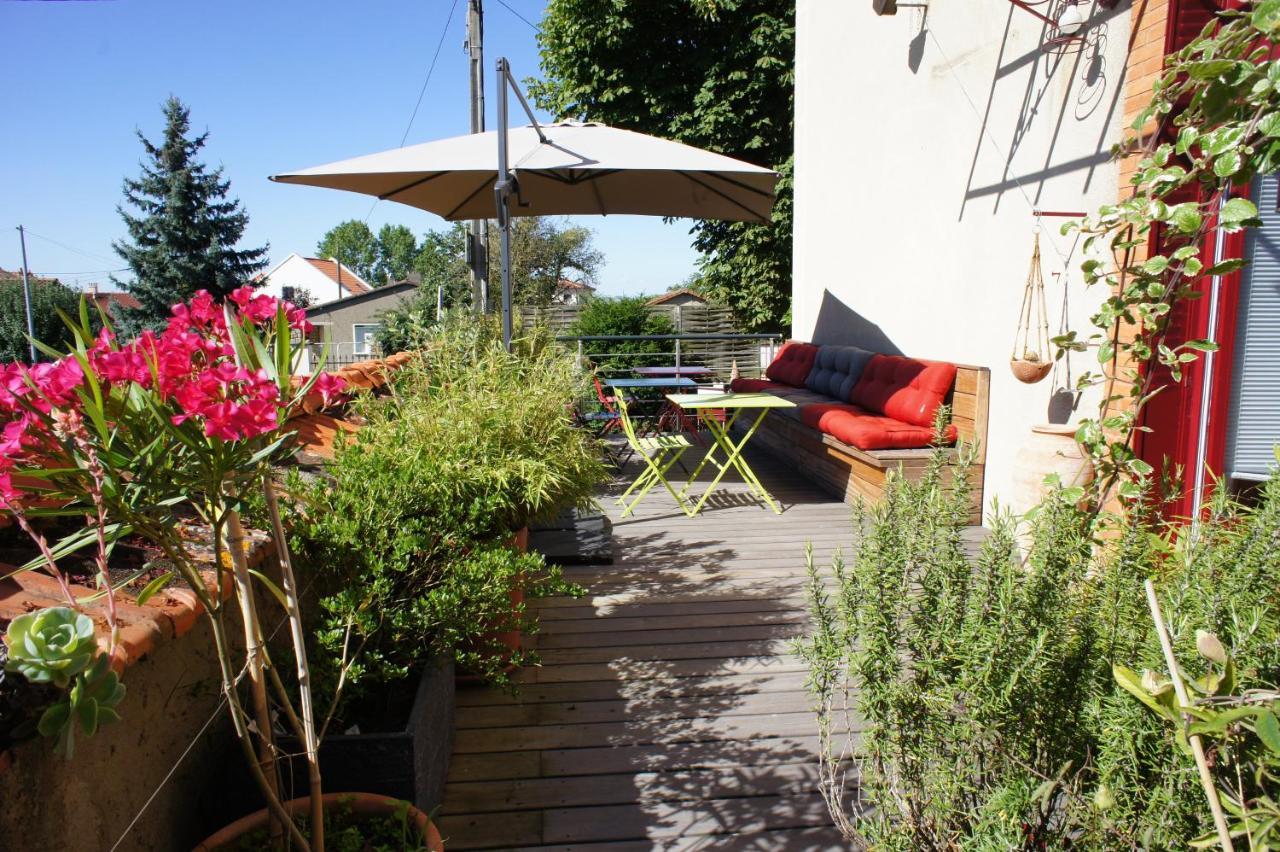 Mas Terre Chambres D'Hotes Lezoux エクステリア 写真